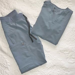 FIGS Light Blue Scrub Set